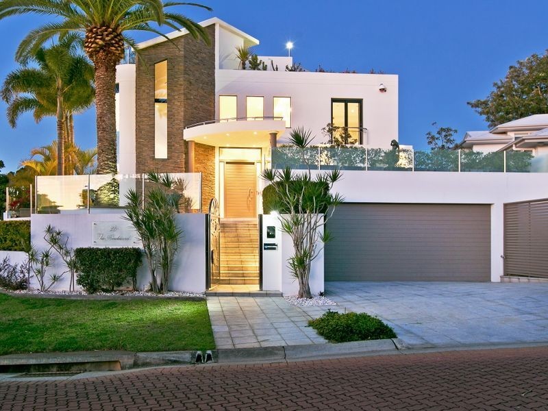 28 The Boulevard, Redland Bay QLD 4165