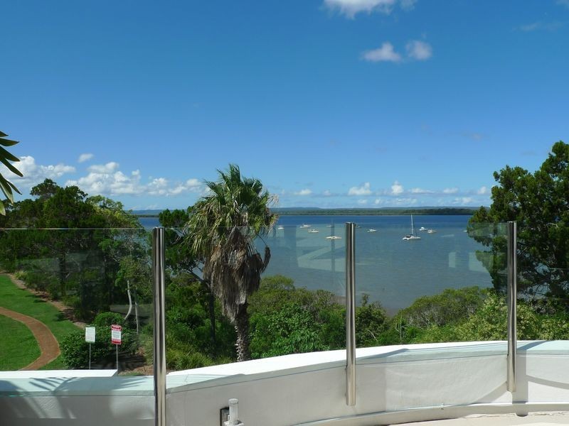 28 The Boulevard, Redland Bay QLD 4165
