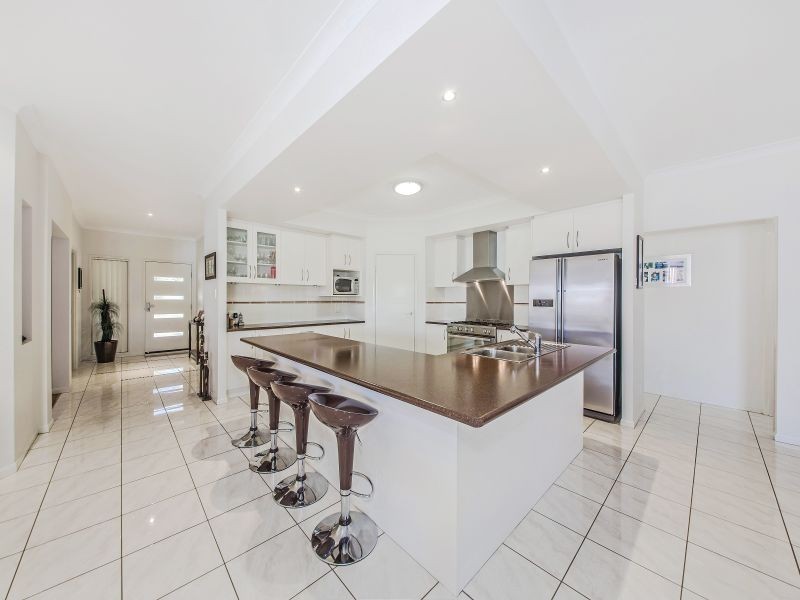 9 Explorers Way, Mount Cotton QLD 4165