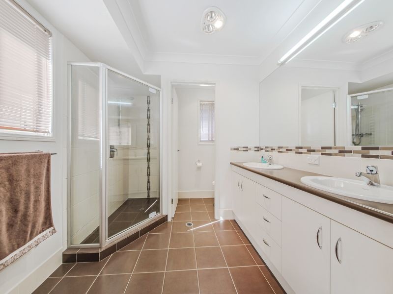 9 Explorers Way, Mount Cotton QLD 4165