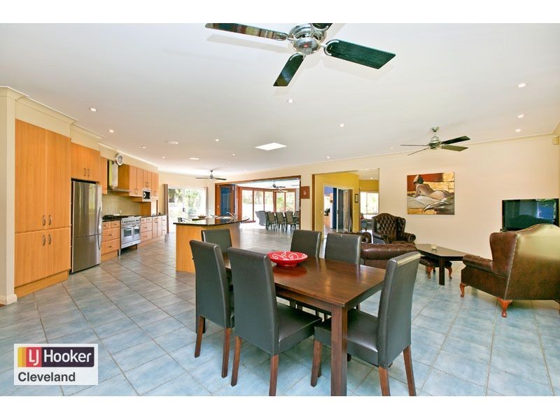12 Melaleuca Drive, Capalaba QLD 4157