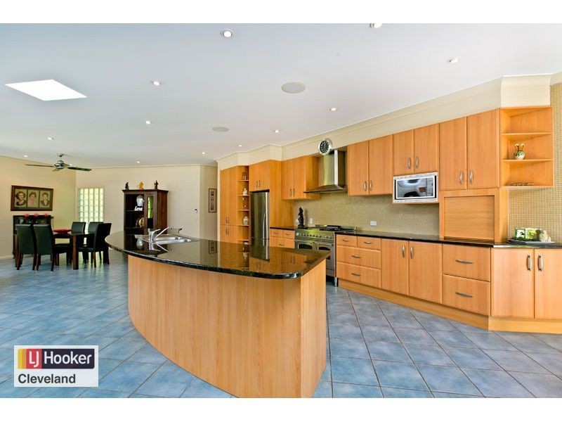 12 Melaleuca Drive, Capalaba QLD 4157