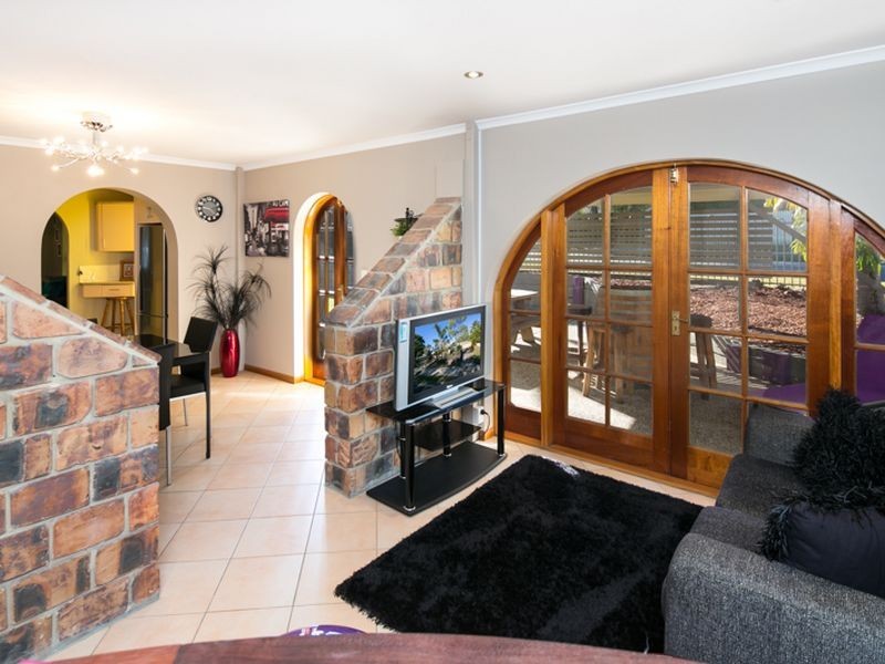 105 Burbank Road, Birkdale QLD 4159