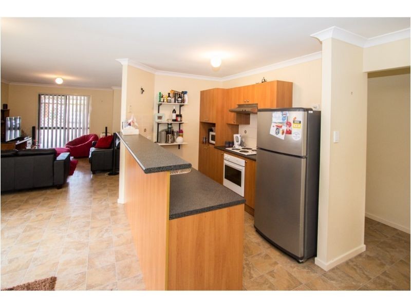 22 Lucy Court, Ormiston QLD 4160