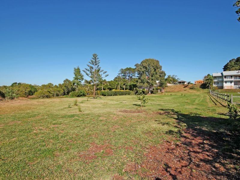 225 Main Road, Wellington Point QLD 4160