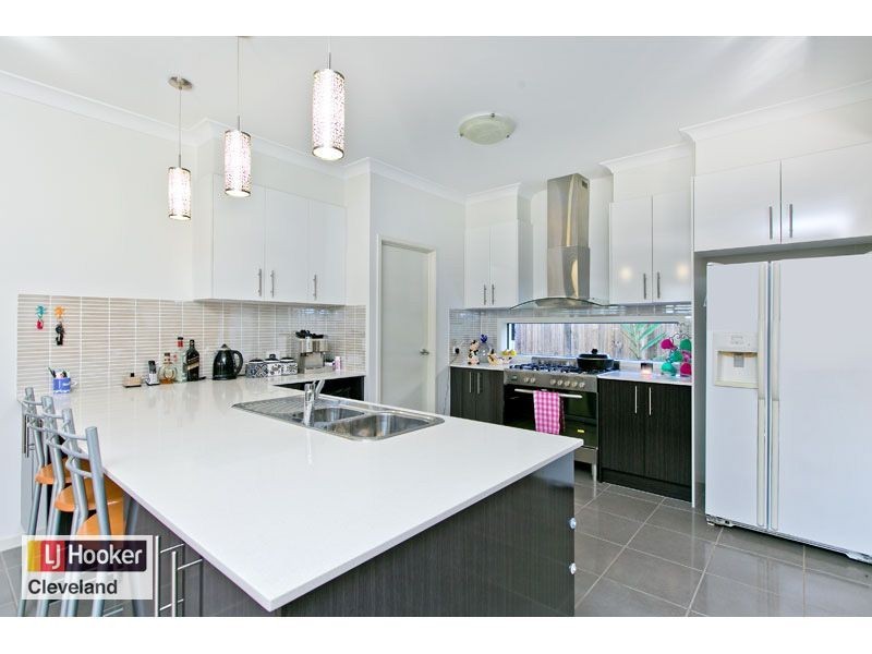 2/18A Nelson Street, Ormiston QLD 4160