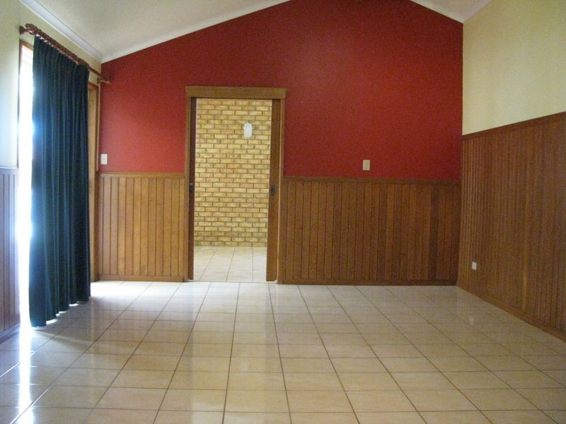 5 Tipplers St, Victoria Point QLD 4165