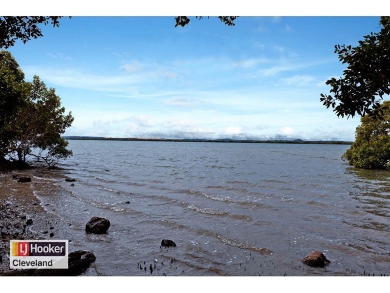 31 Oakland Avenue, Redland Bay QLD 4165