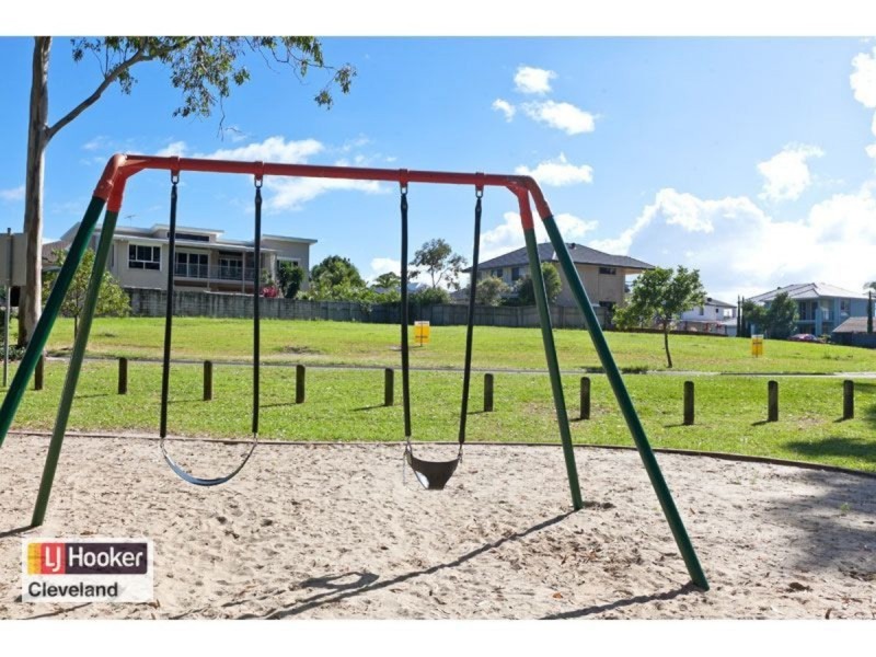 31 Oakland Avenue, Redland Bay QLD 4165