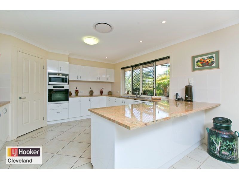 6 Bedarra Street, Redland Bay QLD 4165