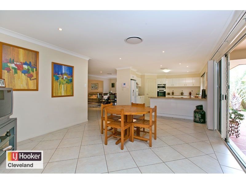 6 Bedarra Street, Redland Bay QLD 4165