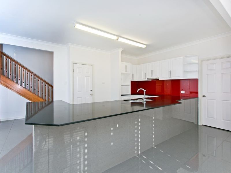 11 Voyagers Court, Raby Bay QLD 4163