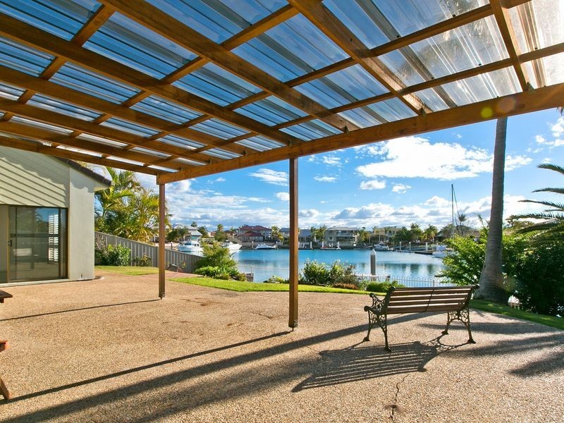 11 Voyagers Court, Raby Bay QLD 4163