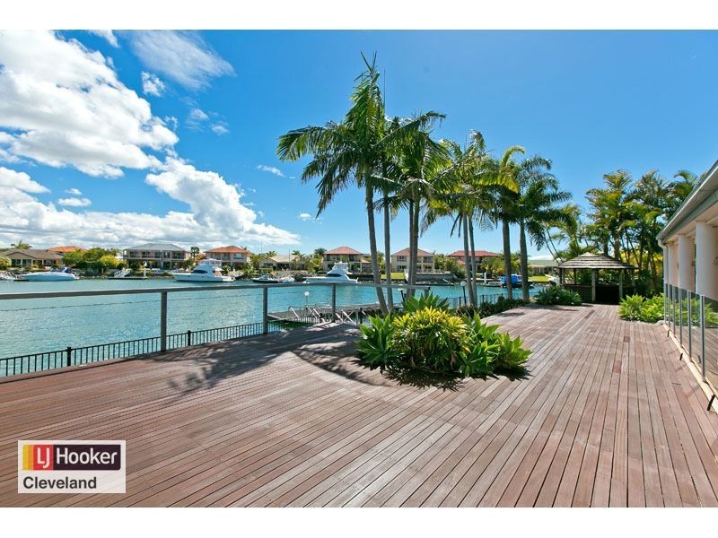 6 Beaufort Court, Raby Bay QLD 4163