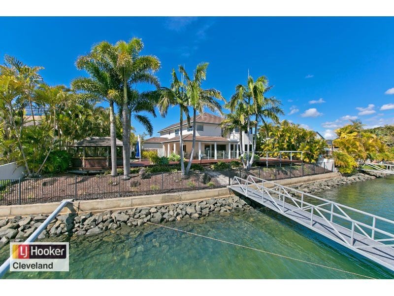 6 Beaufort Court, Raby Bay QLD 4163