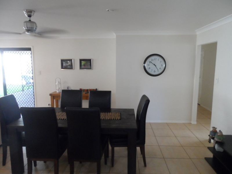 38 Seaholly Crescent, Victoria Point QLD 4165