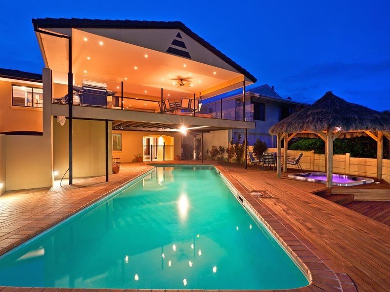 20 Paranka Drive South, Cleveland QLD 4163
