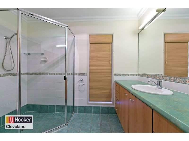 11 Bainbridge Street, Ormiston QLD 4160