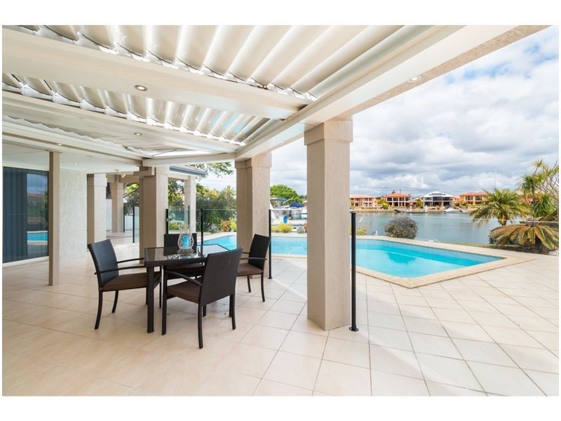 14 Paxton Street, Raby Bay QLD 4163