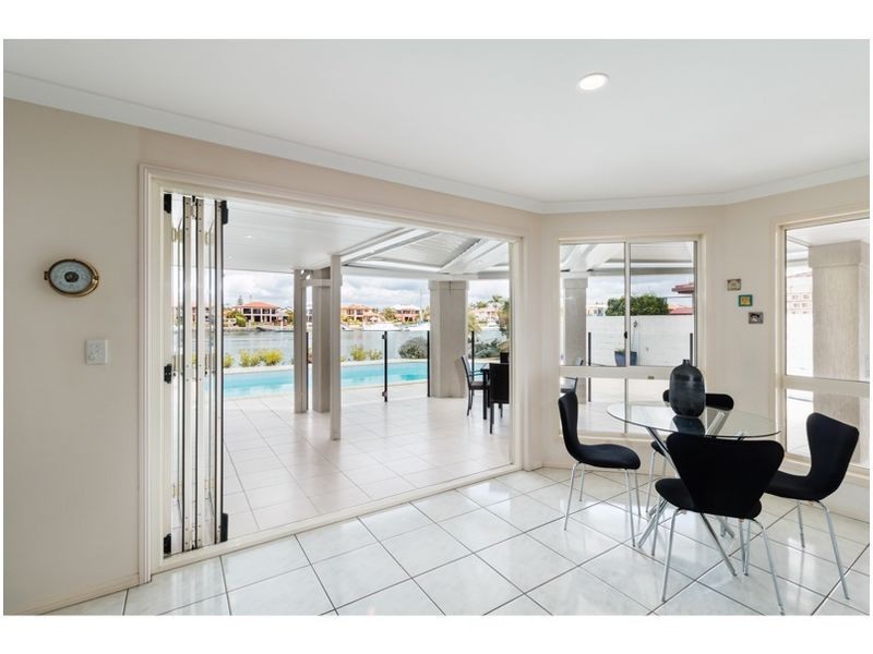 14 Paxton Street, Raby Bay QLD 4163