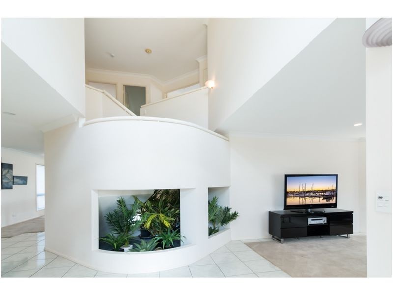 14 Paxton Street, Raby Bay QLD 4163