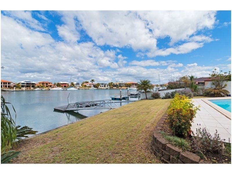 14 Paxton Street, Raby Bay QLD 4163