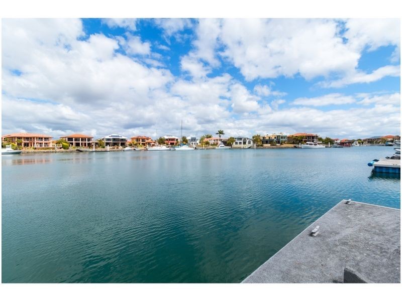 14 Paxton Street, Raby Bay QLD 4163