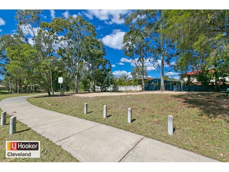 11 Surman Street, Birkdale QLD 4159