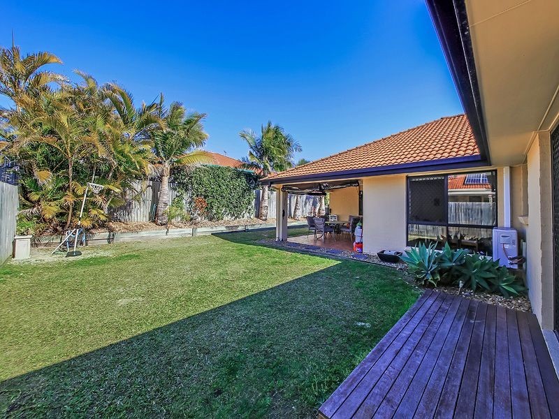 8 Glenbrook Avenue, Victoria Point QLD 4165