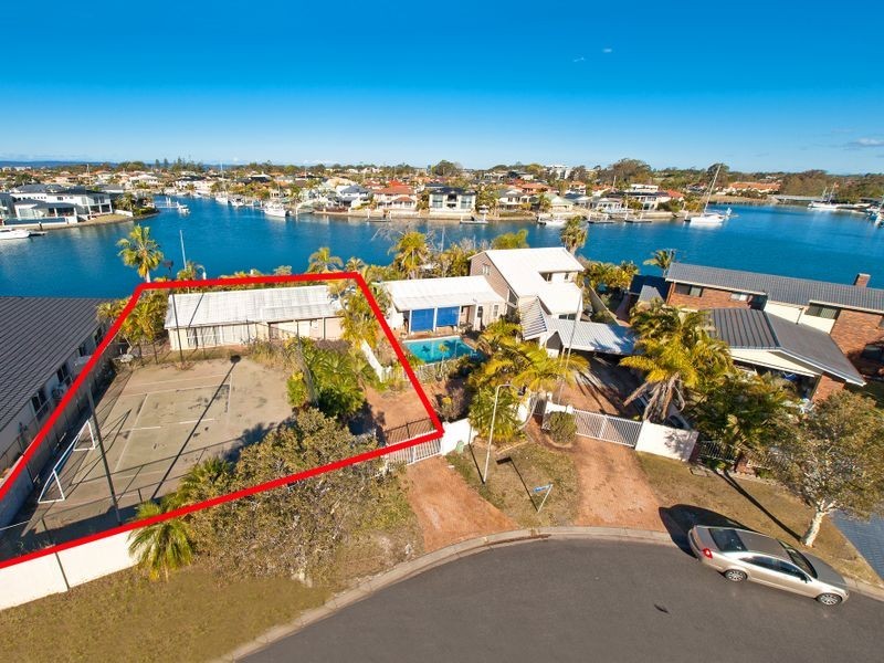 2 Voyagers Court, Raby Bay QLD 4163