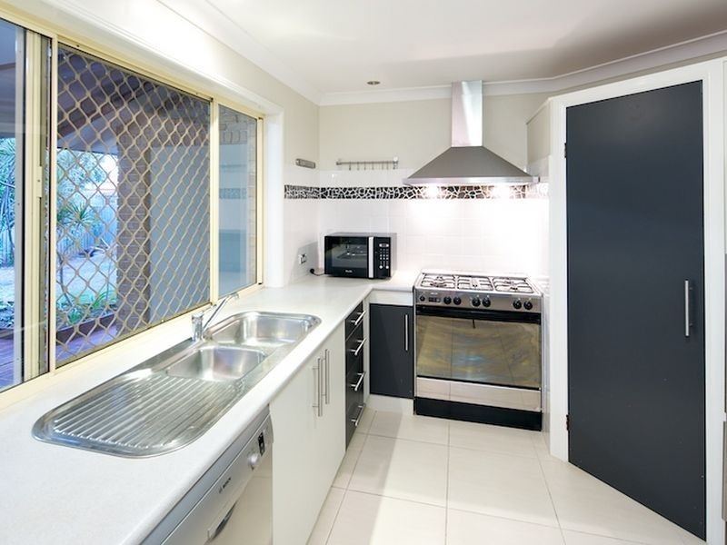 3 Peters Court, Wellington Point QLD 4160