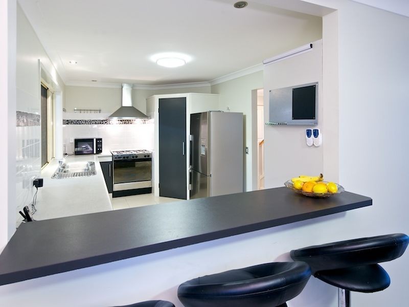 3 Peters Court, Wellington Point QLD 4160