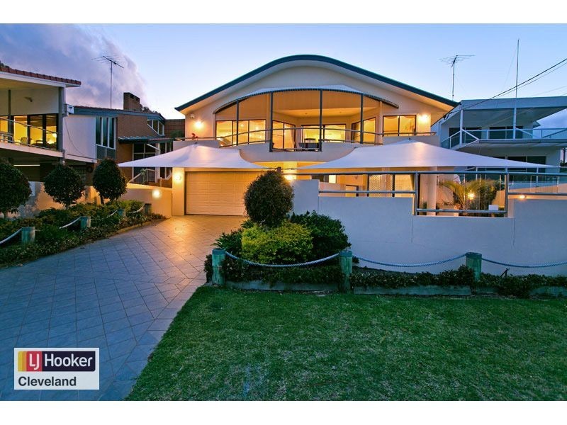 30 Raby Esplanade, Ormiston QLD 4160