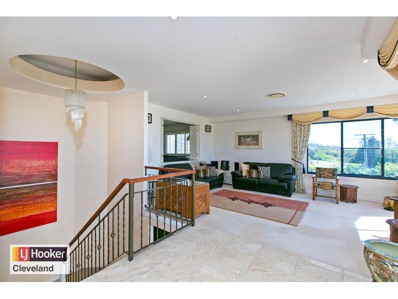 30 Raby Esplanade, Ormiston QLD 4160
