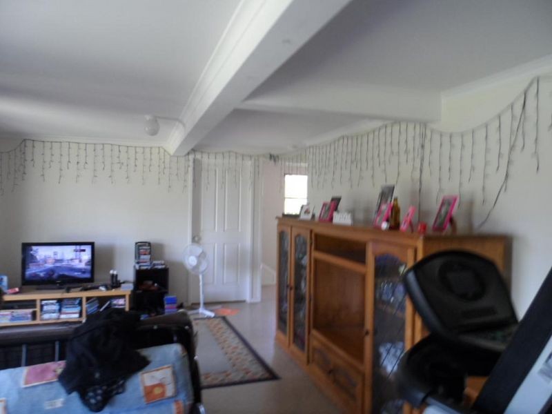 3 Gladstone Street, Redland Bay QLD 4165