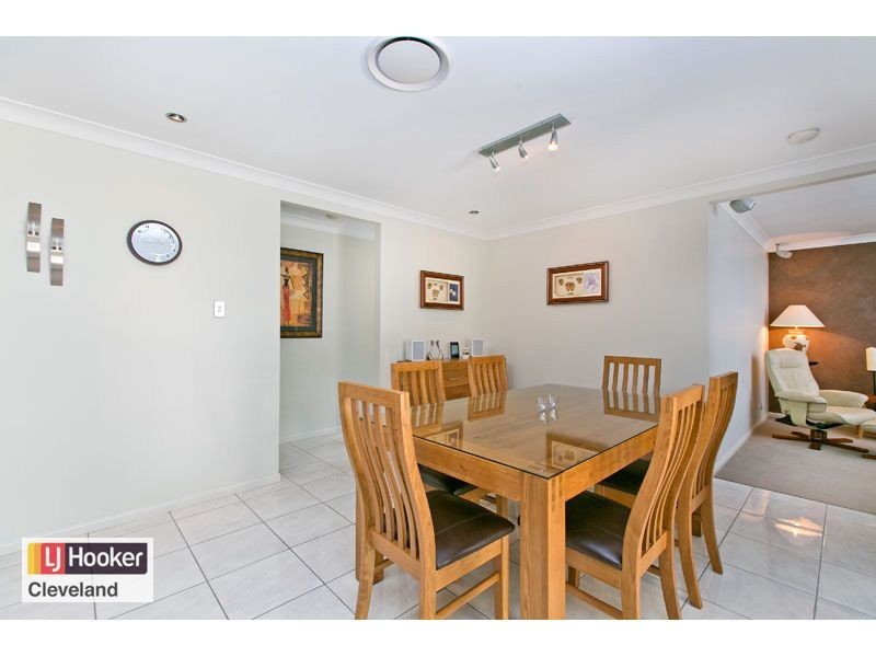 14 Daphne Place, Wakerley QLD 4154