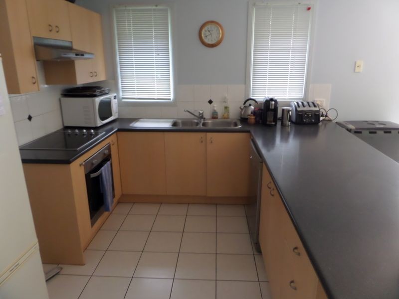 26 Adam Street, Cleveland QLD 4163