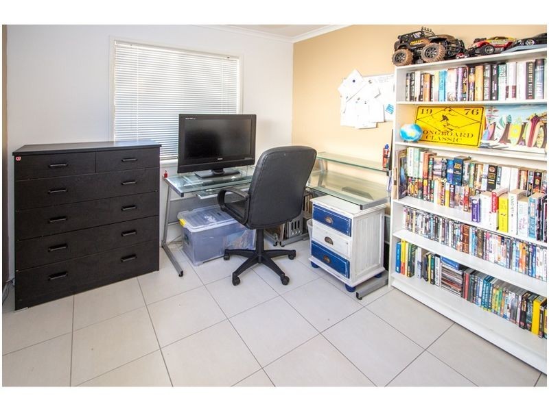 25 Sandpiper Street, Wellington Point QLD 4160