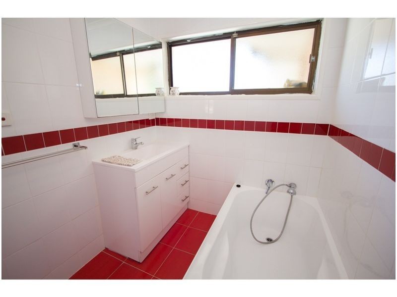 25 Sandpiper Street, Wellington Point QLD 4160