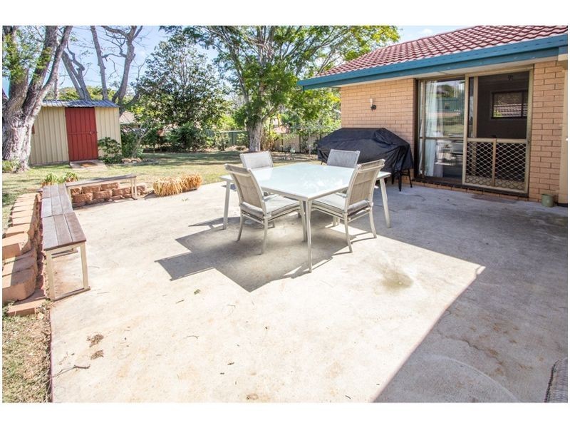 25 Sandpiper Street, Wellington Point QLD 4160