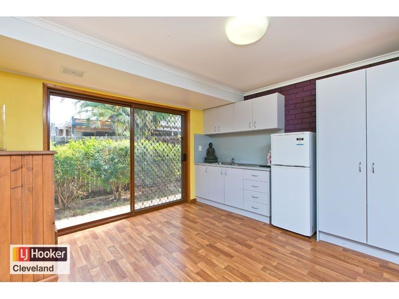 11 Commodore Court, Cleveland QLD 4163