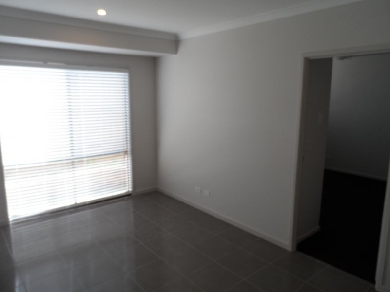 81 Benfer Road, Victoria Point QLD 4165