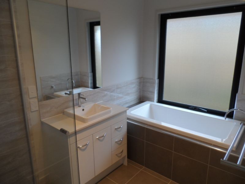 81 Benfer Road, Victoria Point QLD 4165