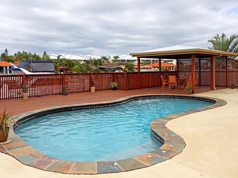 51 Plymouth Court, Raby Bay QLD 4163