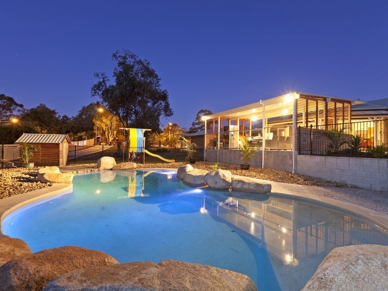 2 Lyndon Road, Capalaba QLD 4157