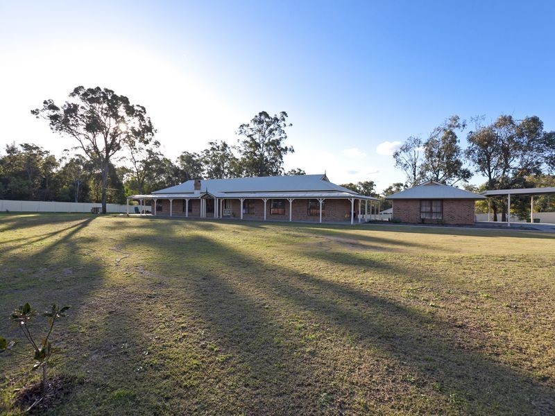 2 Lyndon Road, Capalaba QLD 4157