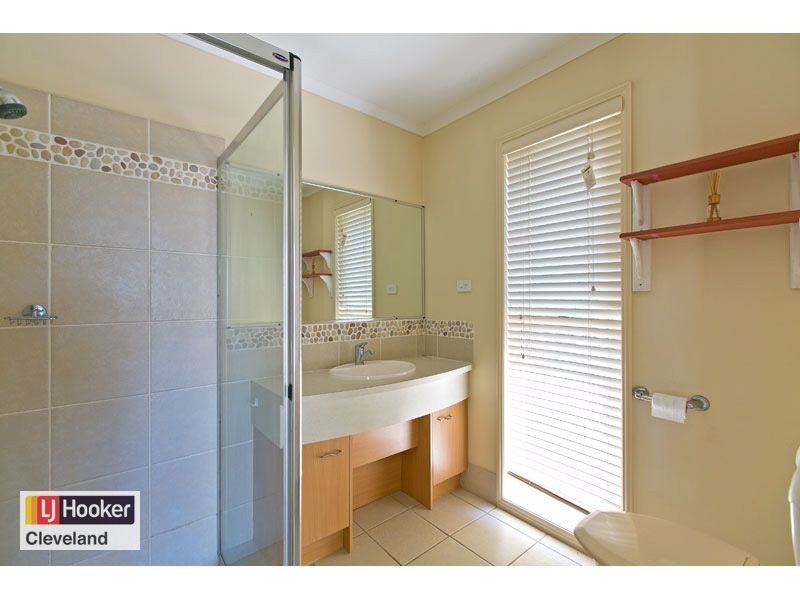 24 Gladebourne Crescent, Victoria Point QLD 4165