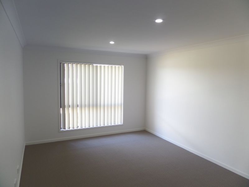 98 Brookvale Drive, Victoria Point QLD 4165