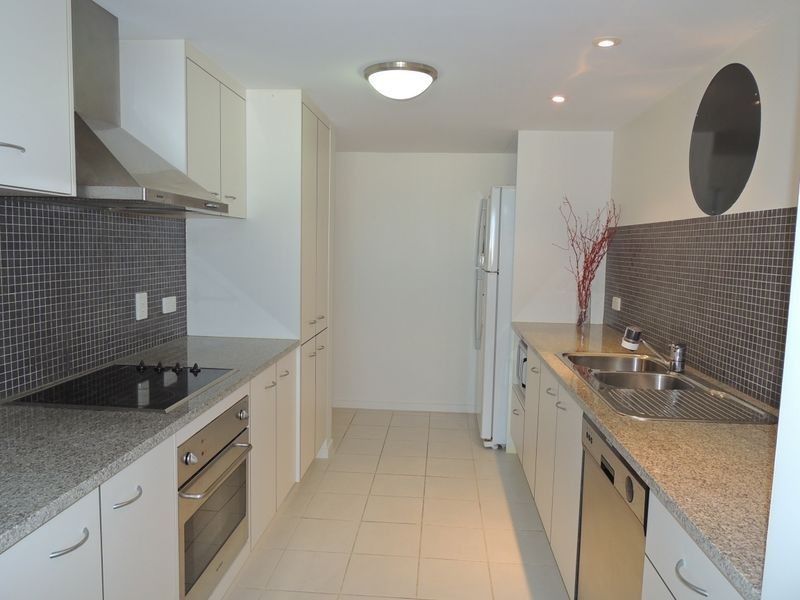 12/32 Middle Street, Cleveland QLD 4163