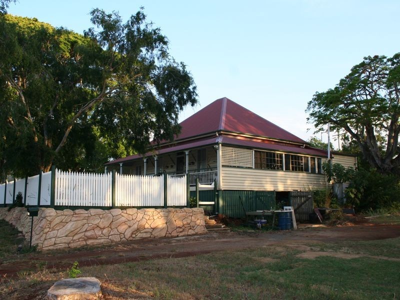 189 School of Arts Road, Redland Bay QLD 4165